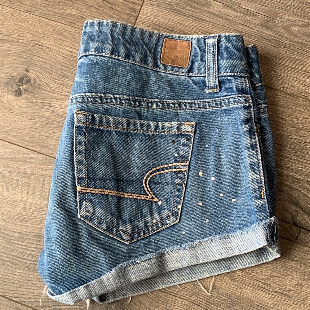 American Eagle Live Your Life Jean Shorts Sz ~> 4